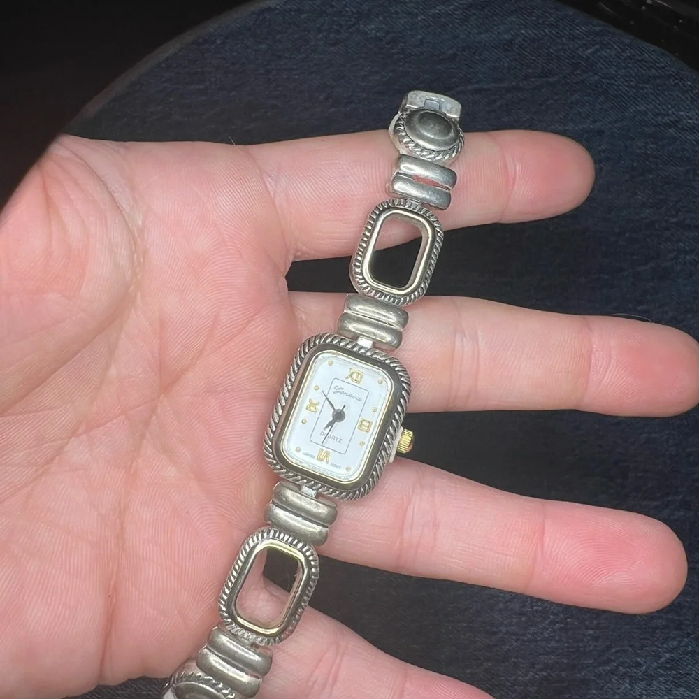 Vintage Geneva Silver and Gold Women's Watch - Picture 5 of 11